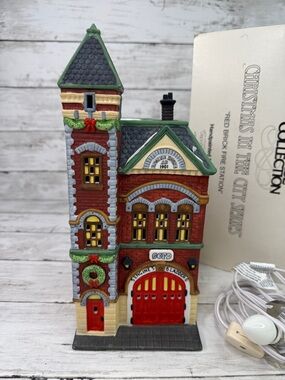Department 56 “RED BRICK FIre Station” Christmas in the City village 1990